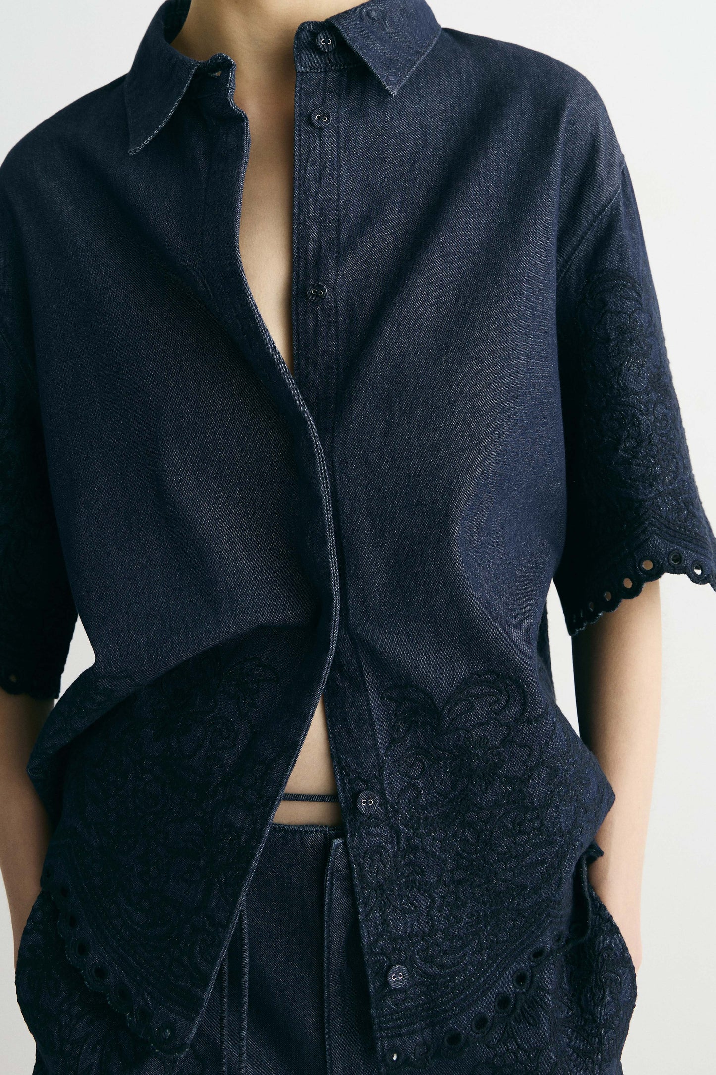 DARK BLUE