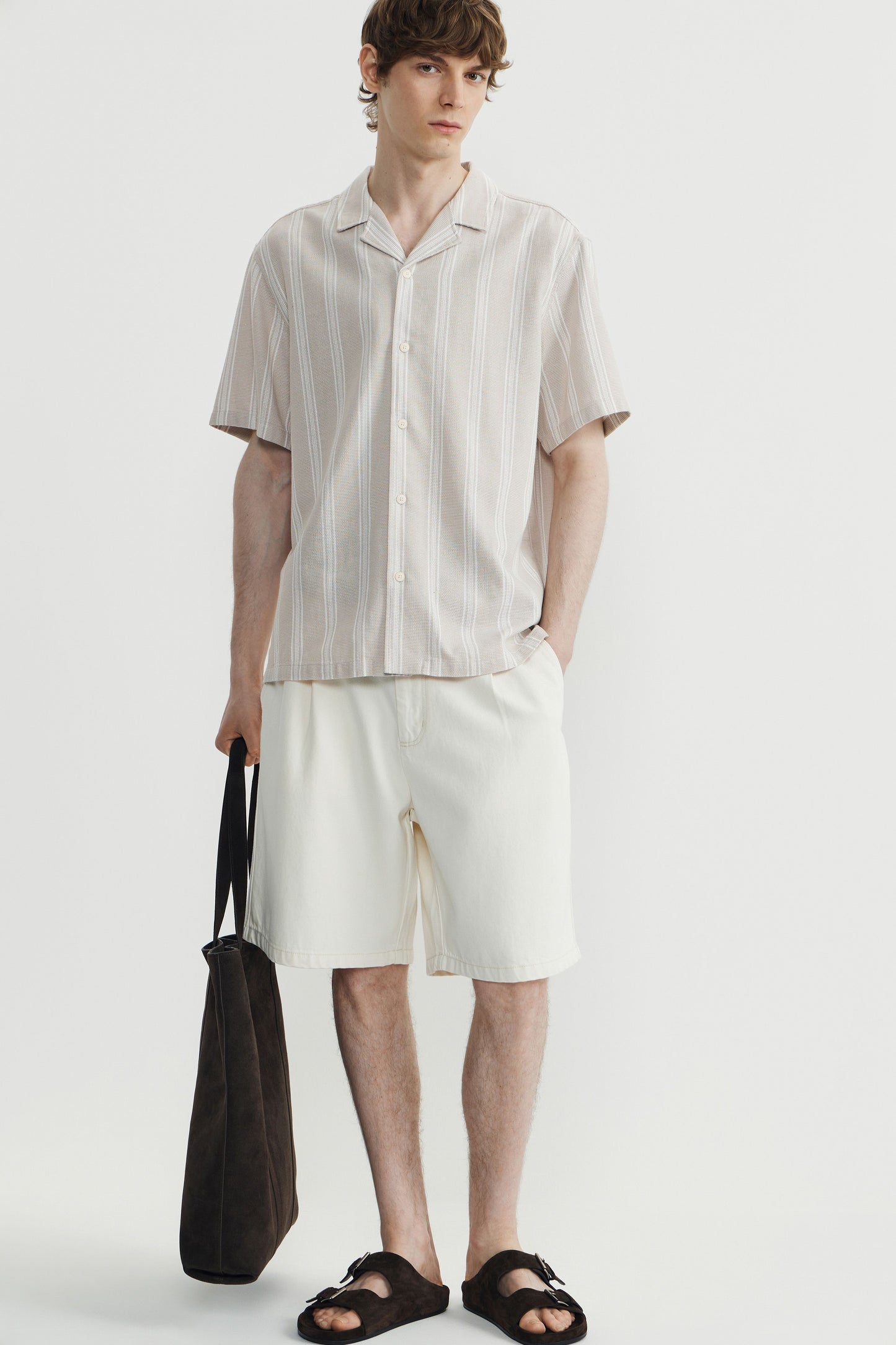 WHITE/BEIGE
