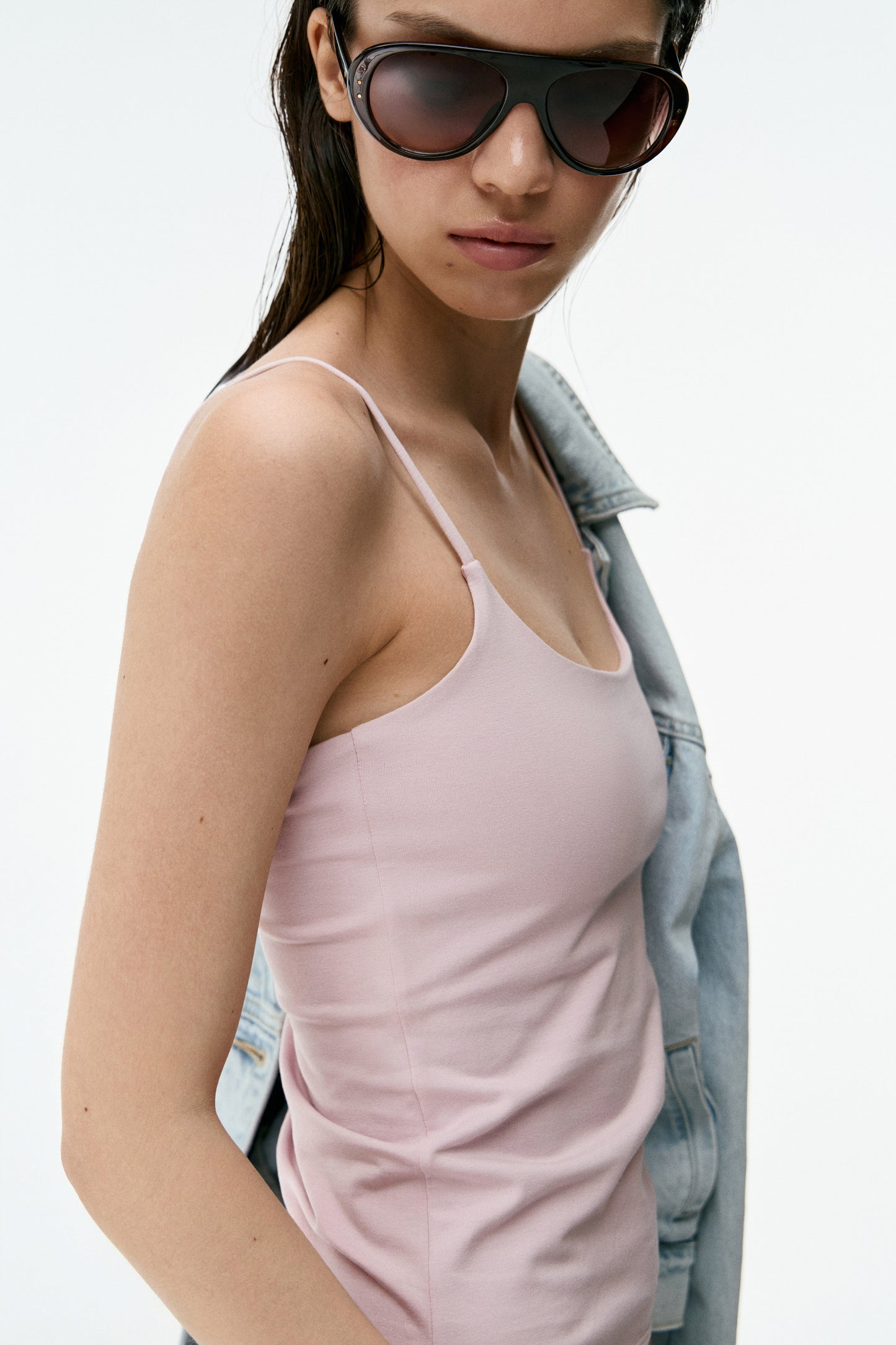 LIGHT PINK