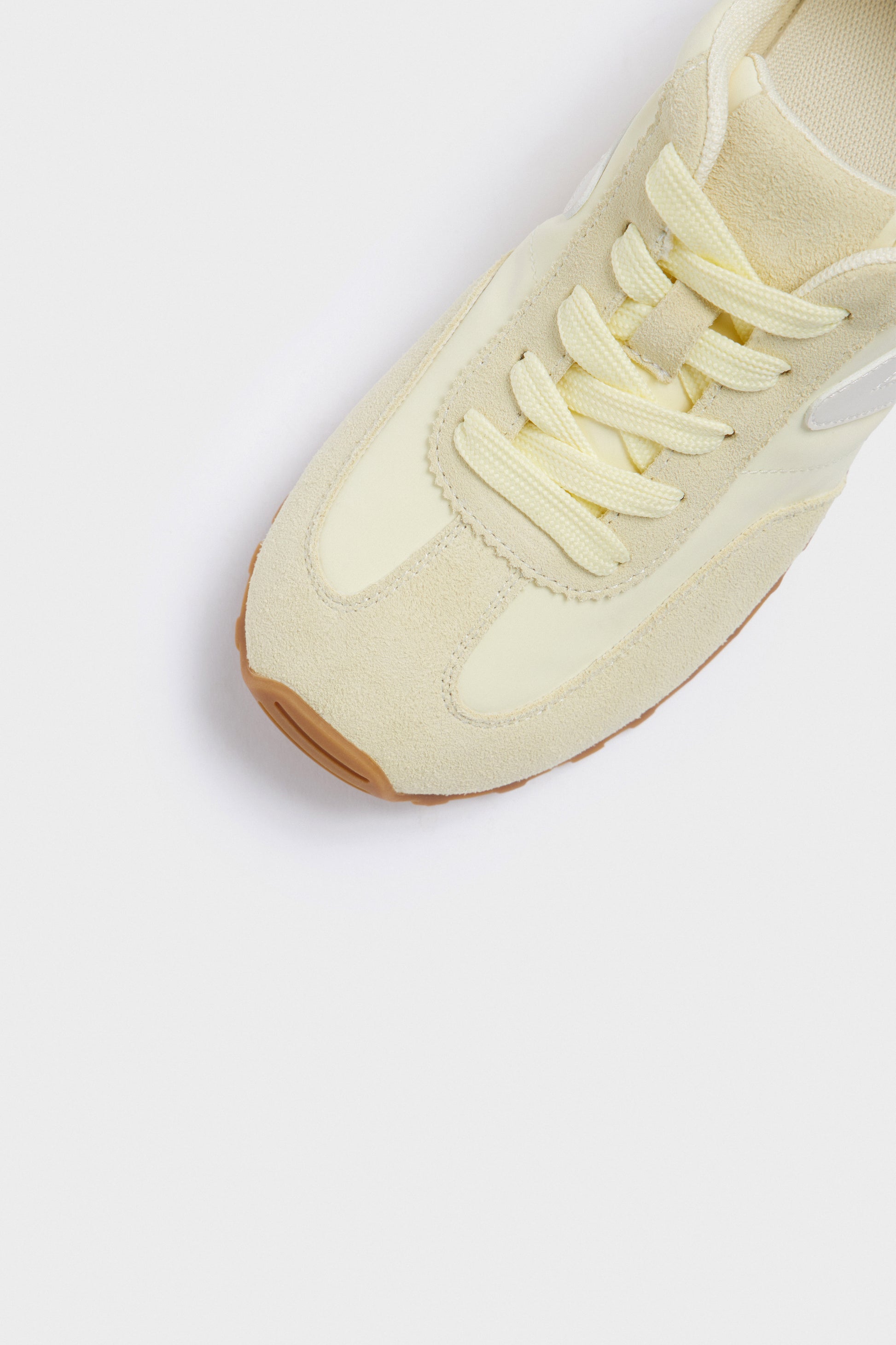 LIGHT YELLOW