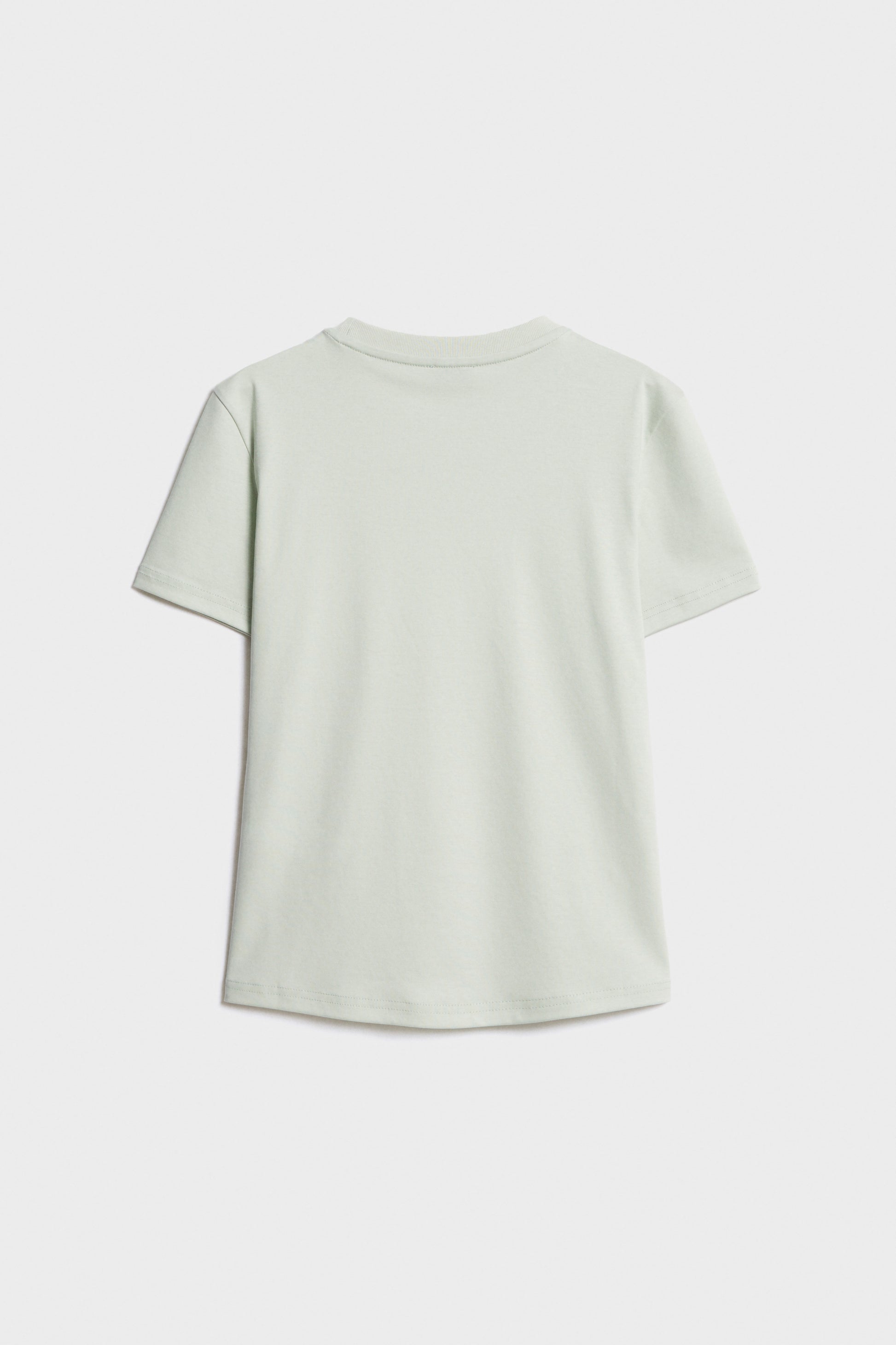 LIGHT GREEN