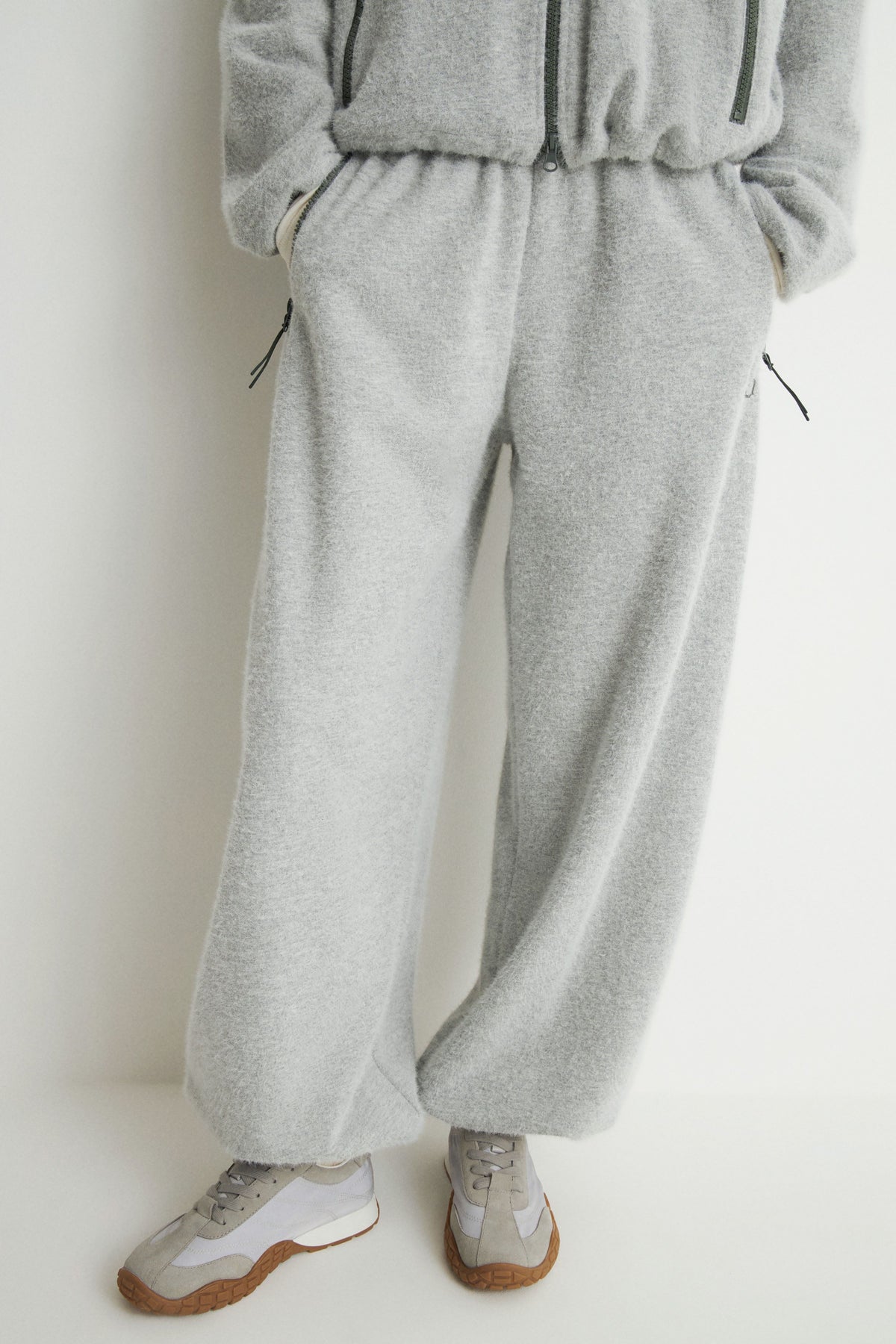 LIGHT GREY