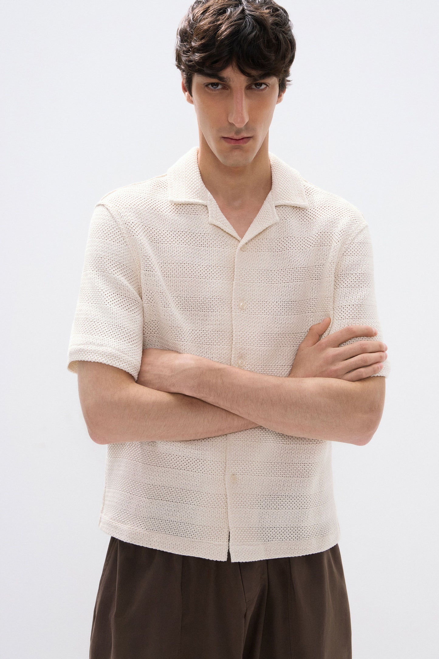 LIGHT BEIGE