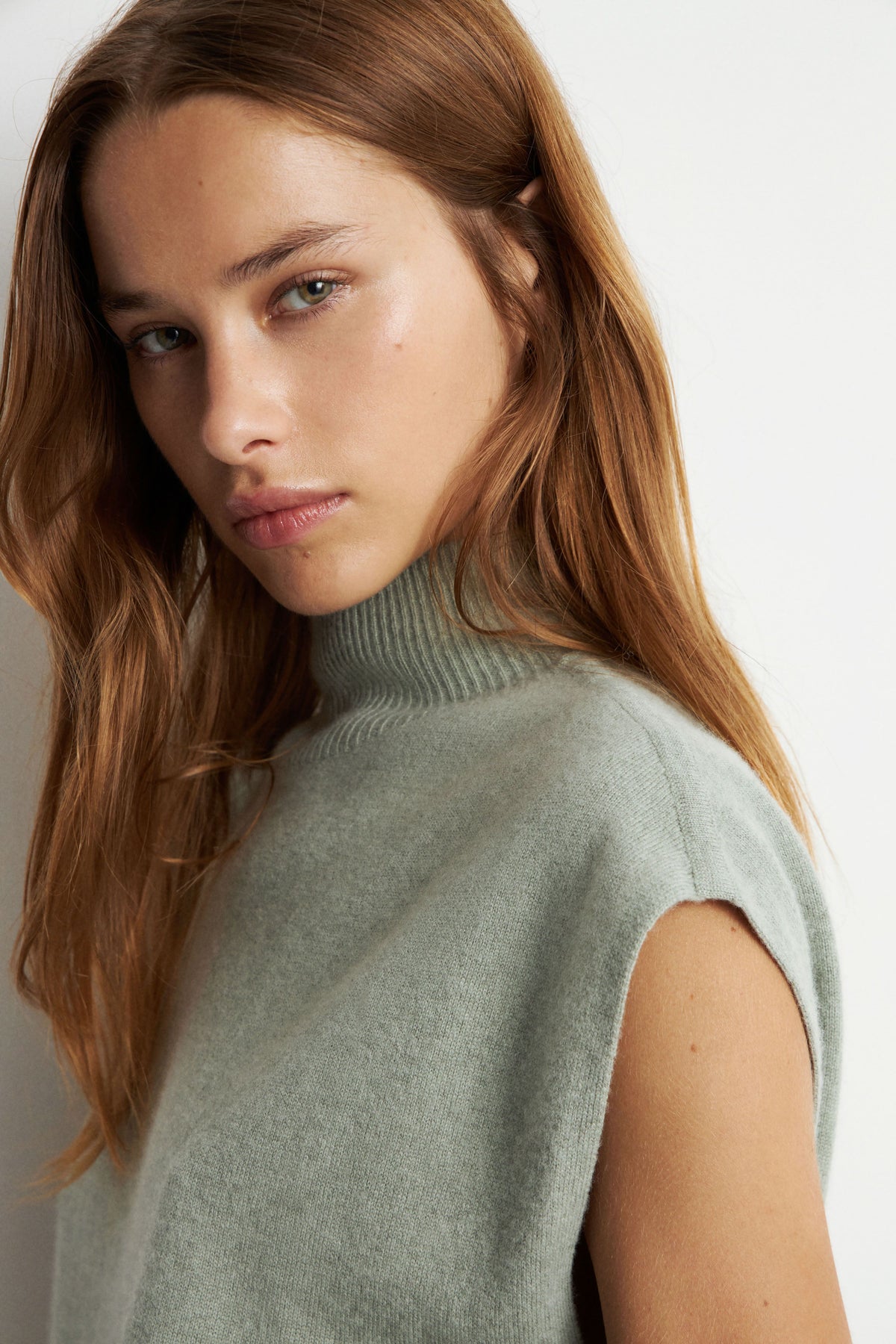 GRAY-GREEN