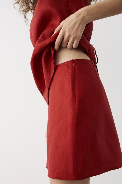 DARK RED