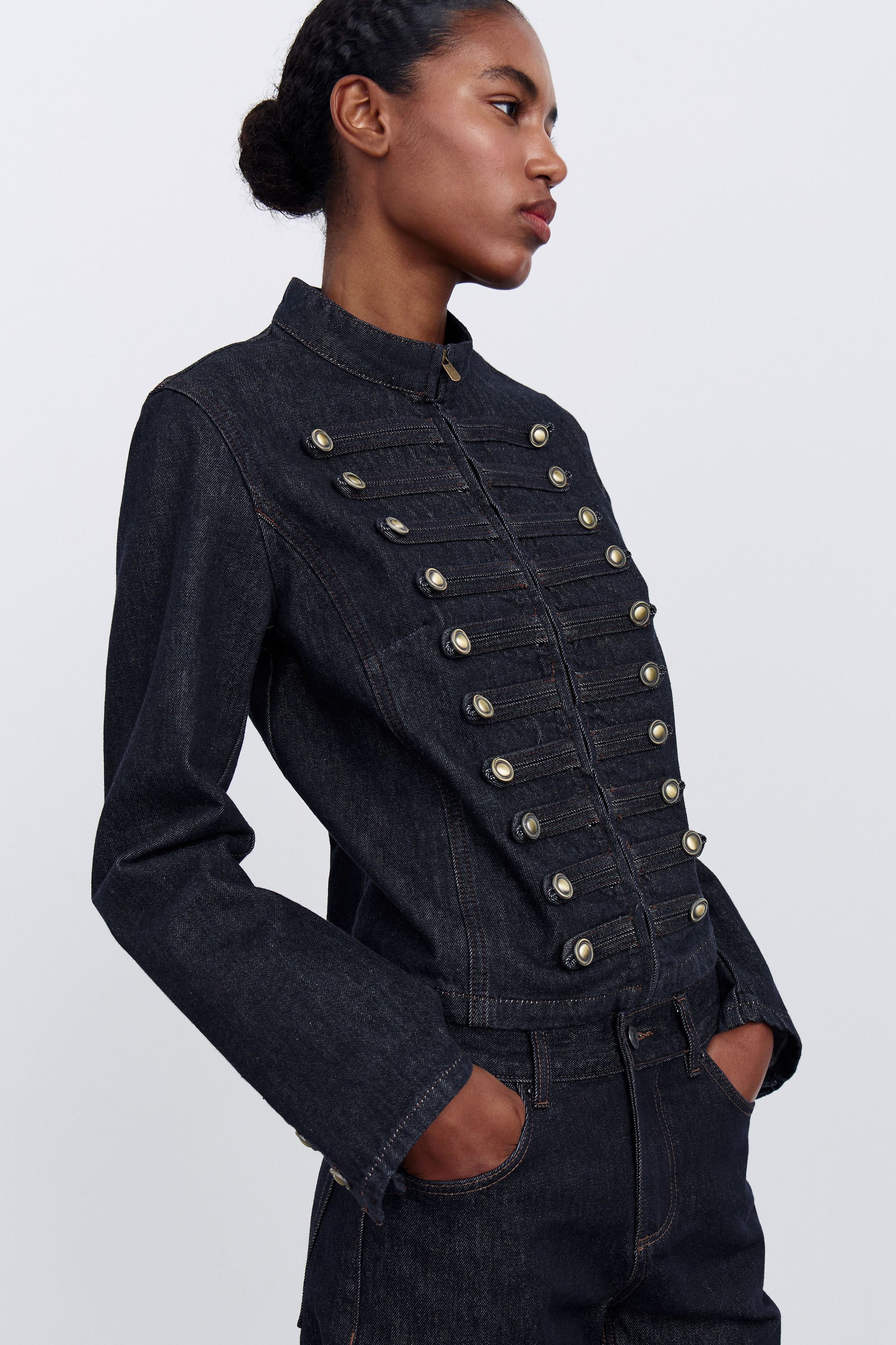 DARK BLUE